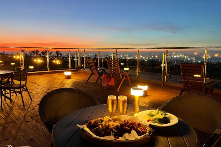 Camphortree Hotel And Resort Jeju Bagian luar foto